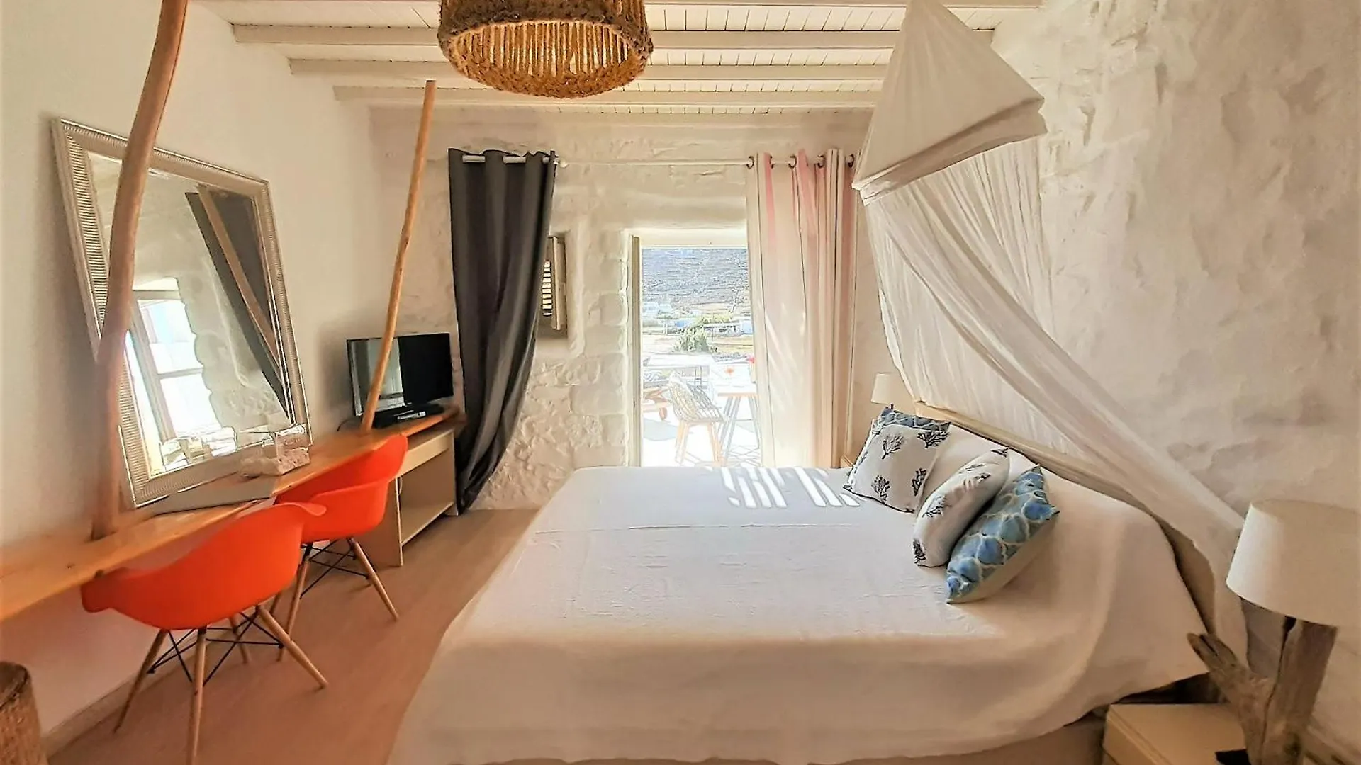 Sea Side Studios & Houses Kalo Livadi Aparthotel