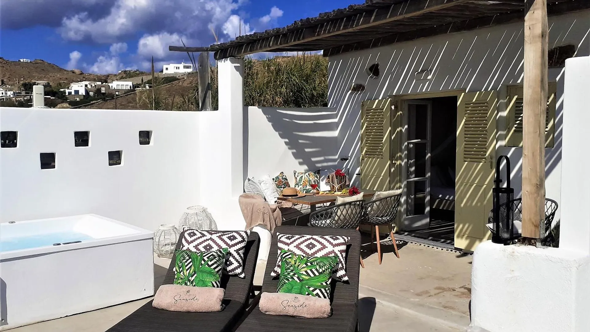 Sea Side Studios & Houses Kalo Livadi Aparthotel