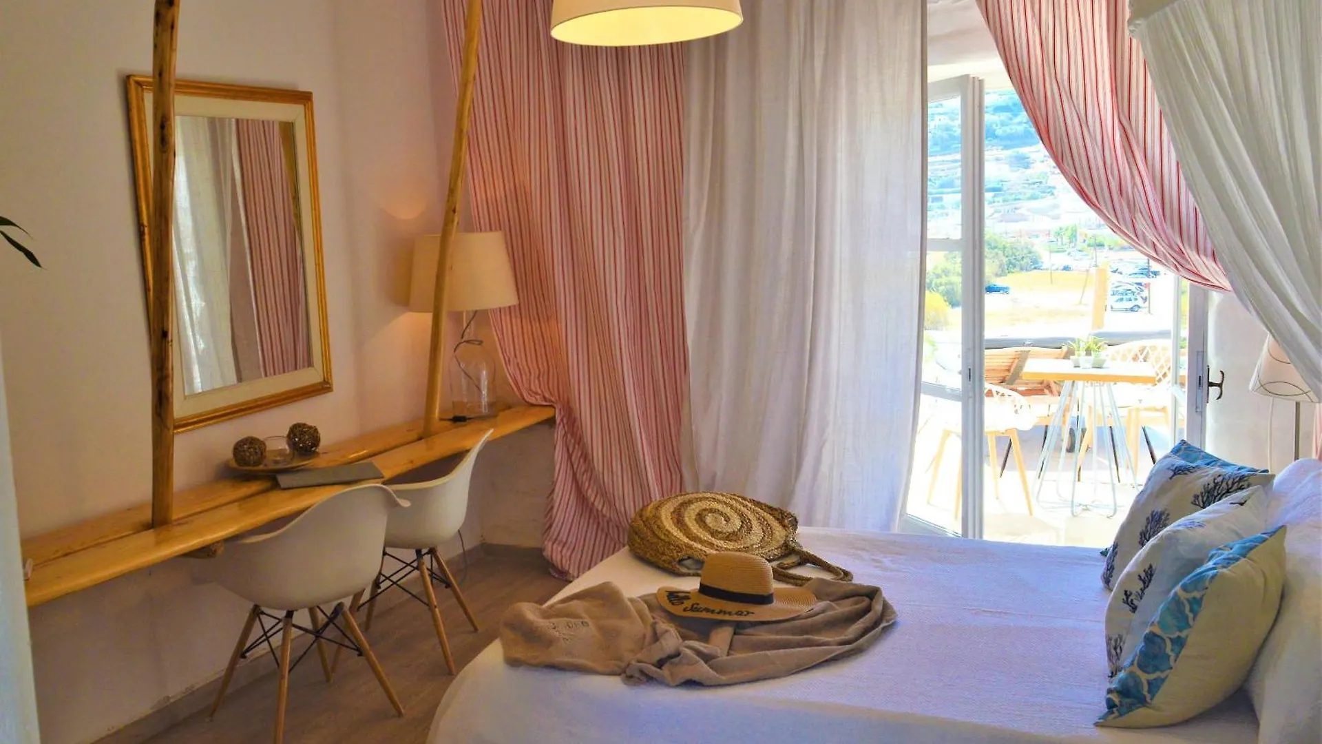 ** Apartahotel Sea Side Studios&Houses Playa Playa Kalo Livadi Grecia